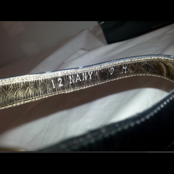 Couture Donald J Pliner Heels Nany Style - Picture 5 of 8